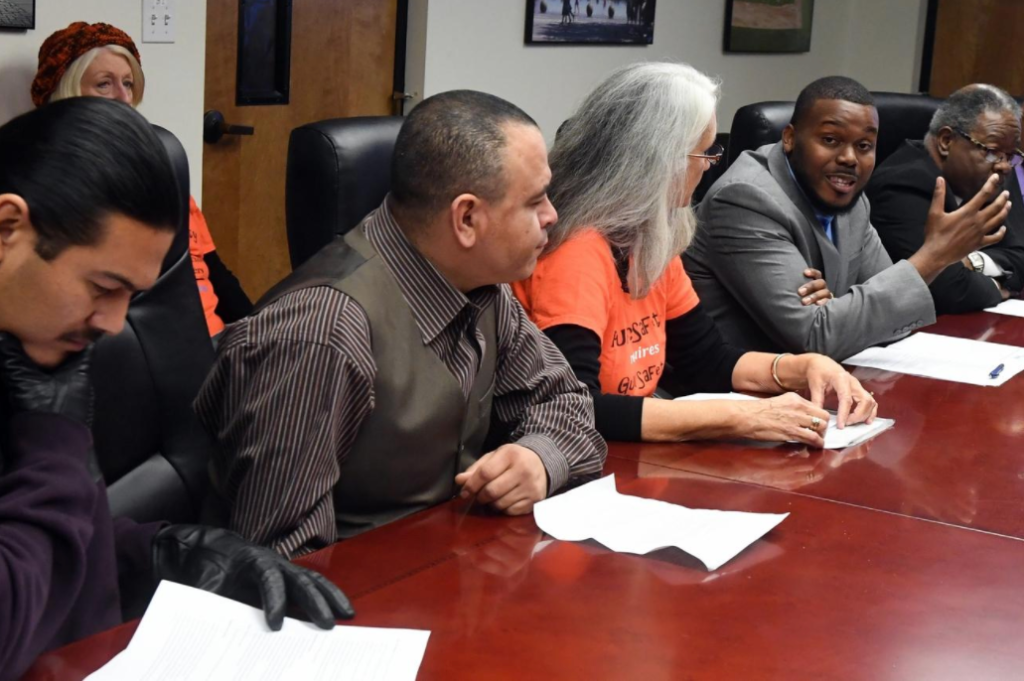 Mayor Michael Tubbs gathers Advance Peace supporters ahead of Stockton ...